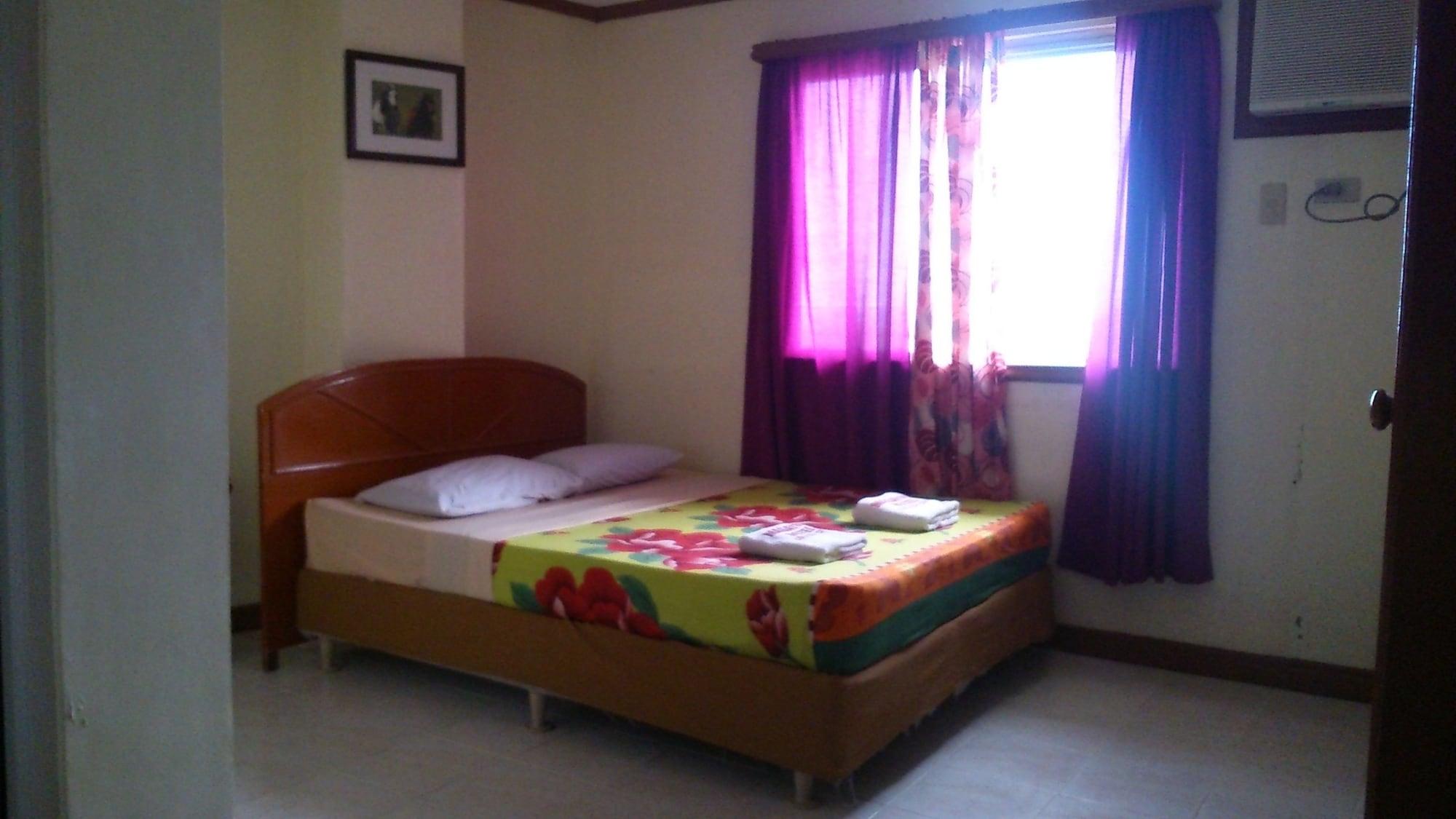 Magayon Hotel Legazpi Exterior foto
