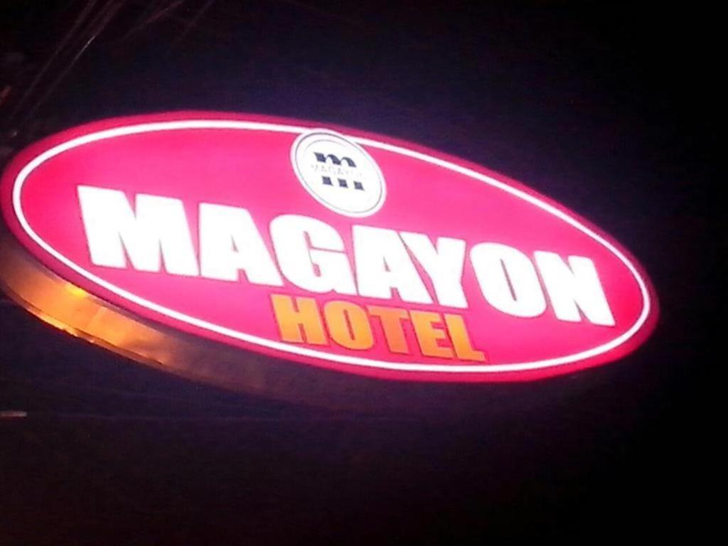 Magayon Hotel Legazpi Exterior foto