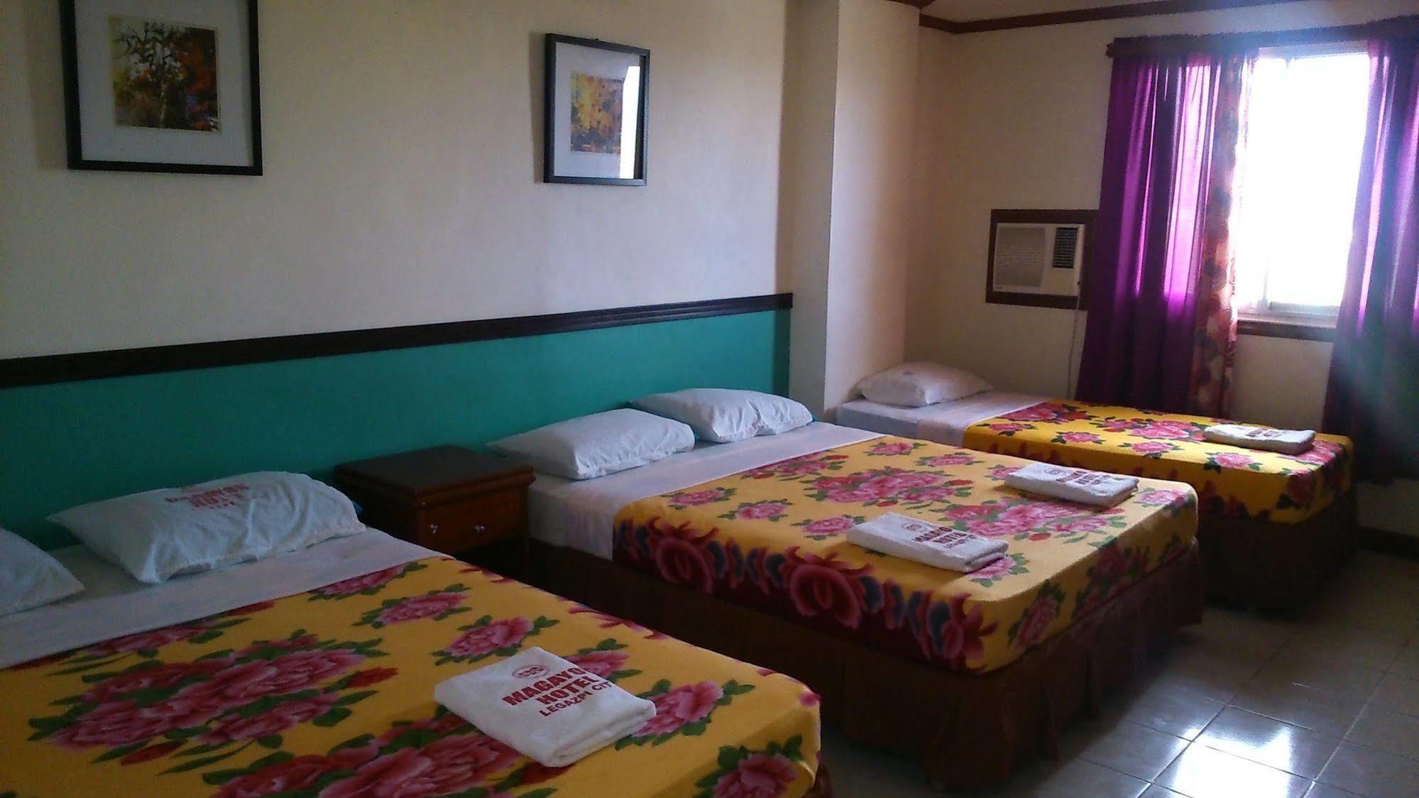 Magayon Hotel Legazpi Exterior foto
